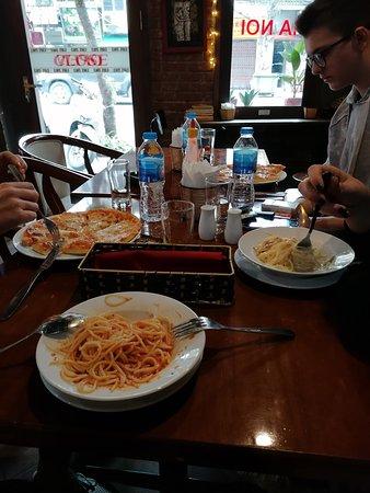 Zulu Cafe
